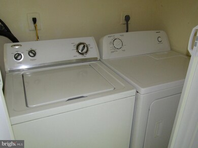 18726 Winding Creek Place, Germantown, MD 20874 - photo 7