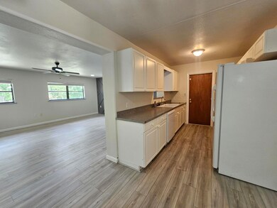 Kitchen/Living Room