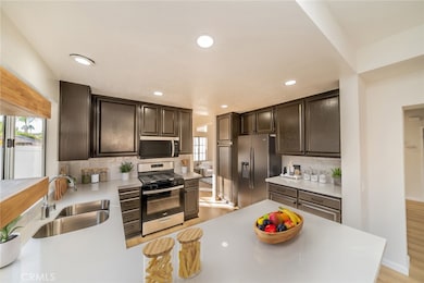 28323 Stillwater Dr, Menifee, CA 92584 - photo 4