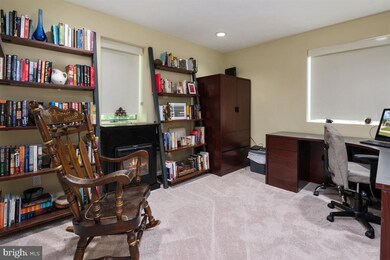 207 Stonewall Rd, Catonsville, MD 21228 - photo 5