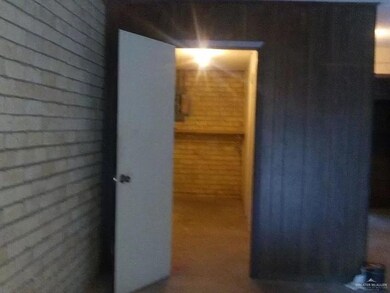 1602 S Orange Ave, Weslaco, TX 78596 - photo 7