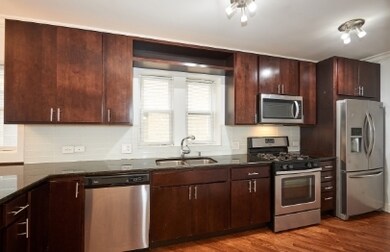 6134 N Washtenaw Ave unit 1R, Chicago, IL 60659 - photo 5