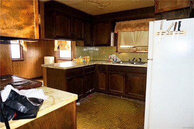 257 Sommer St, North Tonawanda, NY 14120 - photo 6