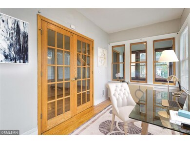 3 Office 2954-Dupont-Ave-N,-Minneapolis,-MN-55411_