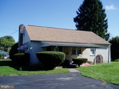 370 Mill St, Boyertown, PA 19512 - photo 5