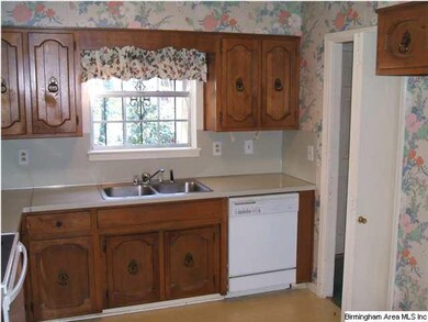 And there is a window and a dishwasher.