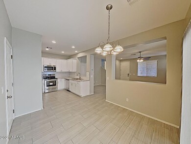 405b364b-45ca-491a-b037-2f9fde02e279-w_1