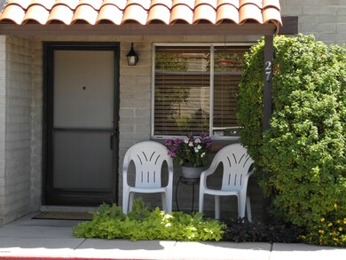 ENTRANCE PATIO