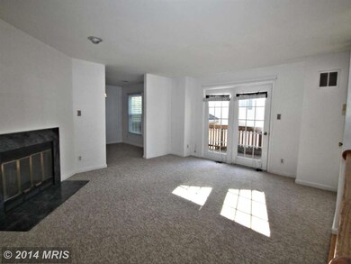 12586 Kempston Ln unit 8-82, Woodbridge, VA 22192 - photo 5