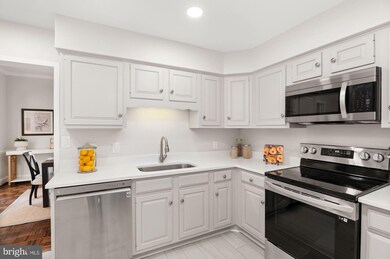 8101 Connecticut Ave unit C-310, Chevy Chase, MD 20815 - photo 7