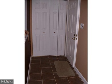 5 Edward Rutledge Bldg unit 43, Blackwood, NJ 08012 - photo 4