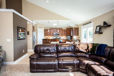 9310 Windward-4675