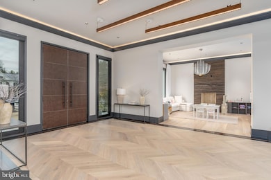 1020 Langley Hill Dr, McLean, VA 22101 - photo 3