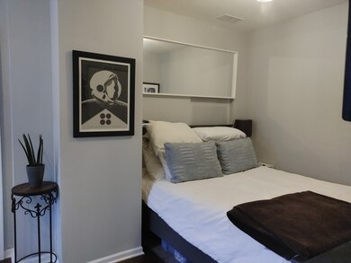 1232 W Huron St unit 3, Chicago, IL 60642 - photo 6