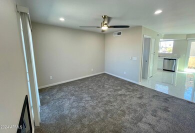 225 N Pomeroy unit 18, Mesa, AZ 85201 - photo 7