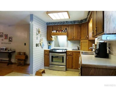 Kitchen. LOWER kitchen prep area iis brightly lit 