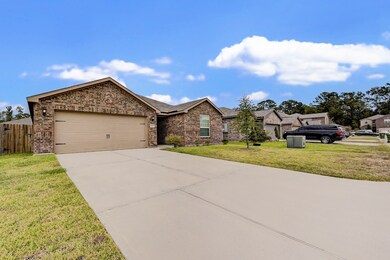25465 Black Spruce Dr, Cleveland, TX 77328 - photo 3
