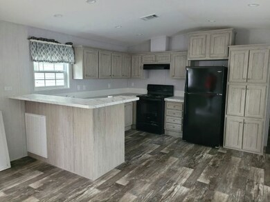 605 de Resine Carre St unit 605DR, Seffner, FL 33584 - photo 2