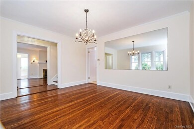 43 Palmer Ave, Scarsdale, NY 10583 - photo 4