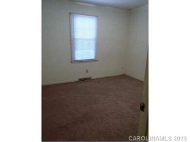 221 N Kelly St unit 1, Statesville, NC 28677 - photo 7