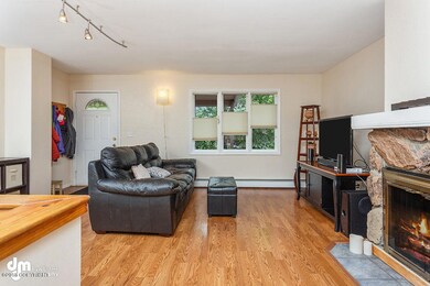 Living Room 8058-SMALL