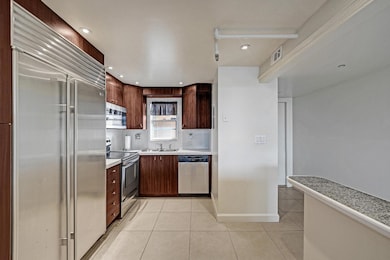 Rolling Hills Condominiums unit 505, Davie, FL 33328 - photo 7