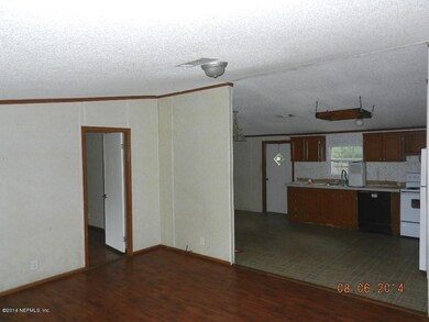 5333 Lamar Dr N, Jacksonville, FL 32244 - photo 5