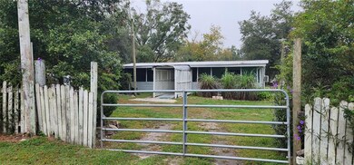 36627 Sunshine Rd, Zephyrhills, FL 33541 - photo 2