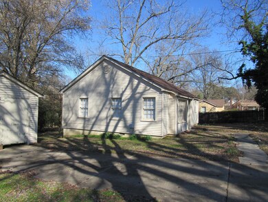 202 E Robinson St, Hernando, MS 38632 - photo 3