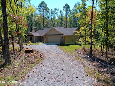 373 Cumberland Cove Rd, Monterey, TN 38574 - photo 5