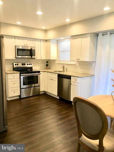 1904 Sterigere St, Norristown, PA 19403 - photo 2