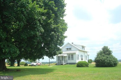 373 Shatzer Orchard Rd, Chambersburg, PA 17202 - photo 5