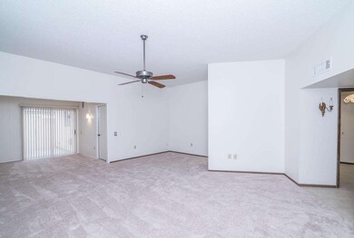 13875 N 111th Ave, Sun City, AZ 85351 - photo 6