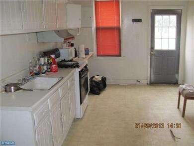 234 Salem St, Gloucester City, NJ 08030 - photo 2