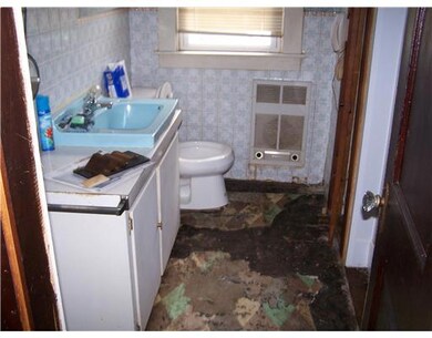 3 Rego Rd, Middletown, RI 02842 - photo 5