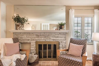 4537 Zeller Rd 11