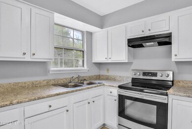 3717 Torres Ct, Jacksonville, FL 32210 - photo 7