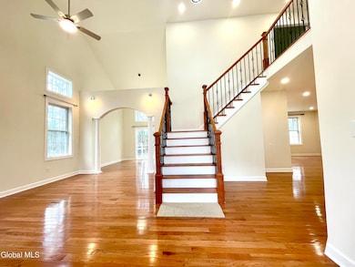 11 Poplar Dr unit B, Halfmoon, NY 12065 - photo 2