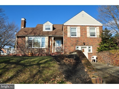 2151 W Greenleaf St, Allentown, PA 18104 - photo 2