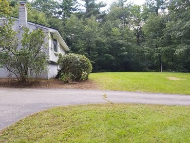 22 New Templeton Rd, Hubbardston, MA 01452 - photo 3