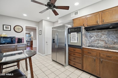 9942 W Cameo Dr, Sun City, AZ 85351 - photo 7