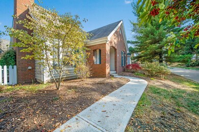 3678 Lakestone Cir, Hilliard, OH 43026 - photo 2