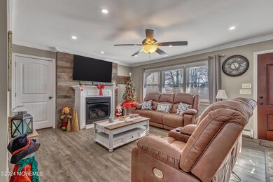 632 Williams Ave, Forked River, NJ 08731 - photo 5