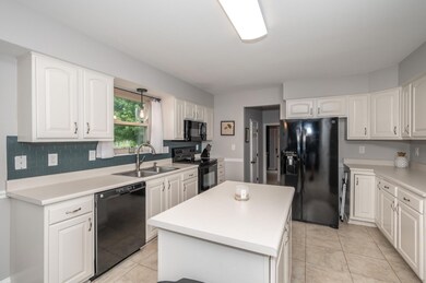 6293 Foxwood Ct, Liberty Township, OH 45044 - photo 5