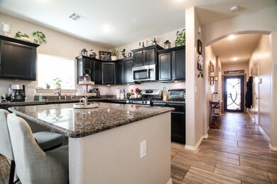 332 Canyon Vista Dr, Horizon City, TX 79928 - photo 7