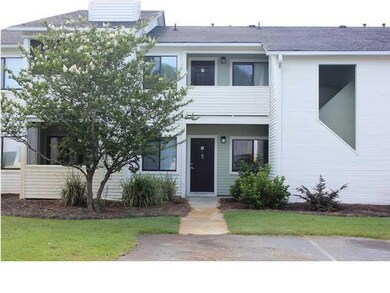 278 Alexandra, Unit 8