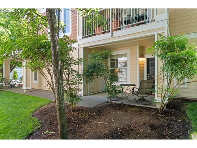 7193 SW Oliver Terrace unit B, Beaverton, OR 97007 - photo 2