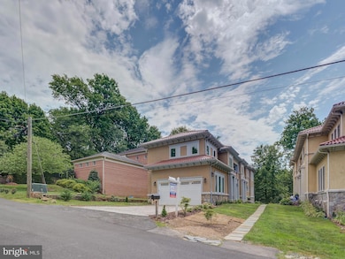 6947 Pine Crest Ave, McLean, VA 22101 - photo 6