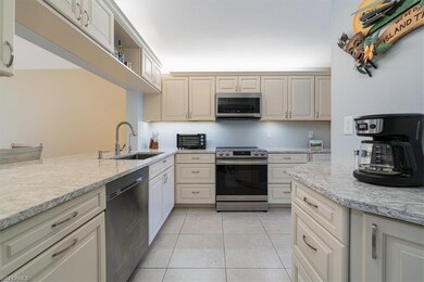 Beautiful Granite Countertop, Stainless Appliances