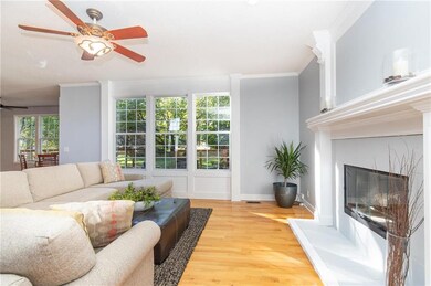 14111 W 147th St, Olathe, KS 66062 - photo 4